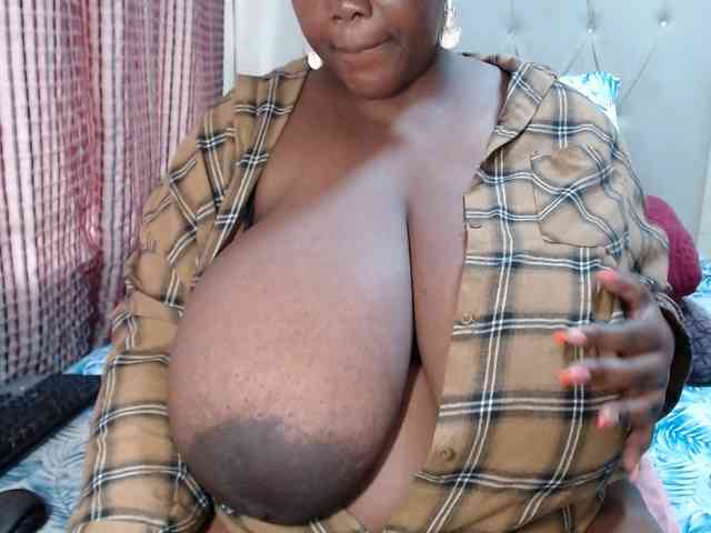 BustyBabeX webcam