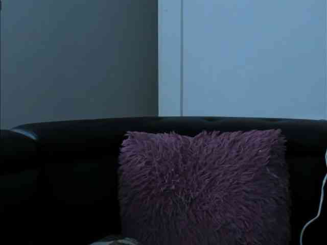 LunaaHatzel webcam