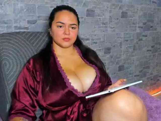 LunaaHatzel