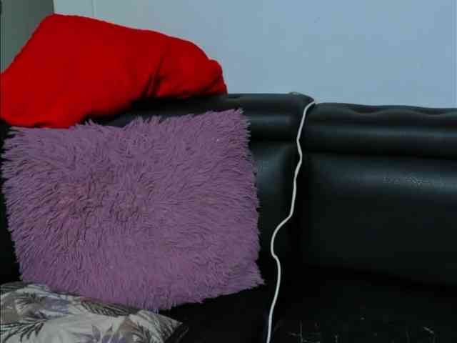 LunaaHatzel Live Webcam on BongaCams