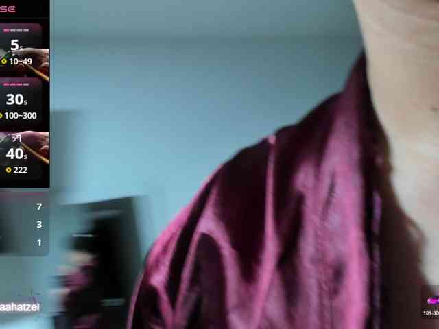 LunaaHatzel webcam