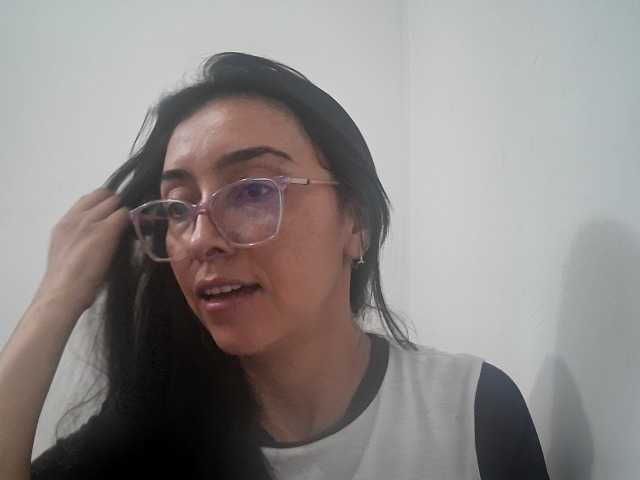 Creamymature live cam