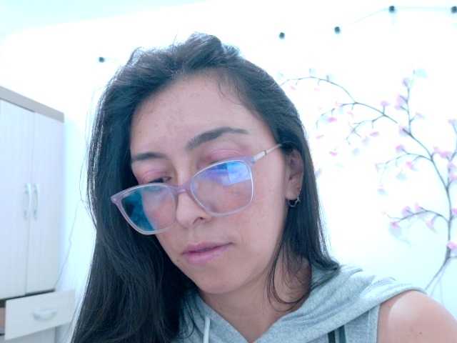 Creamymature live cam
