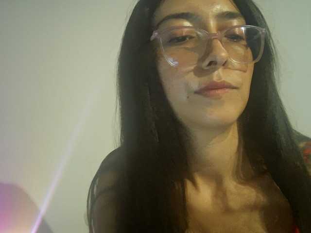 Creamymature live cam on BongaCams