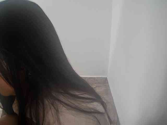 Creamymature webcam