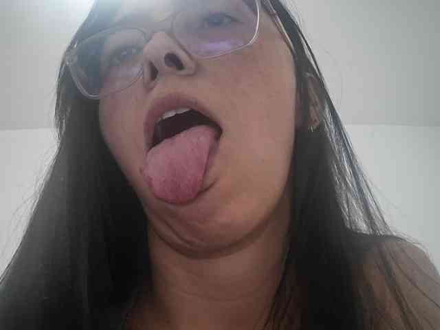 Creamymature webcam