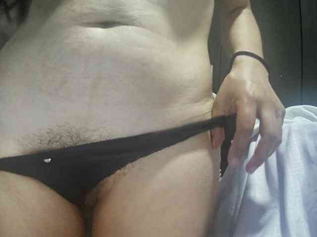 Creamymature webcam