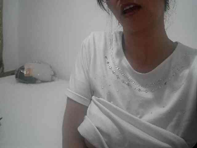Creamymature webcam