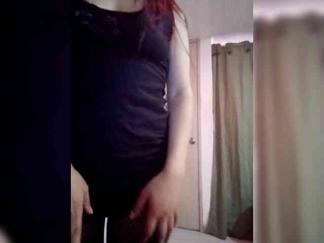 Creamymature webcam