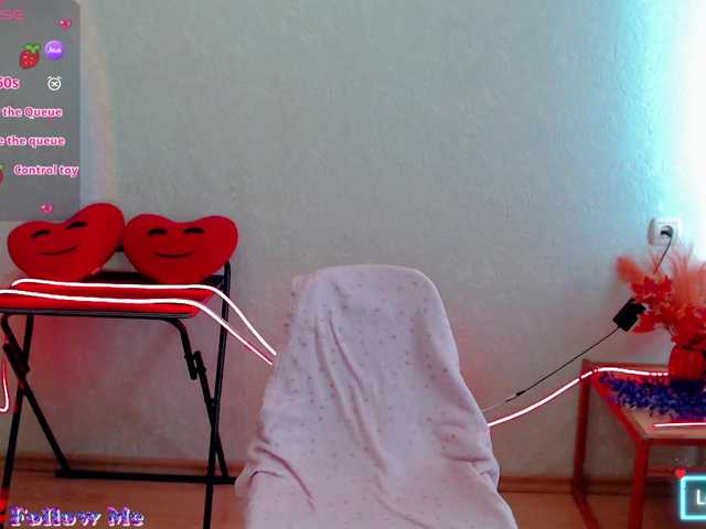 le modèle KatylinAnry est en webcam porno dans un show sur le site bongacams, il possède les tags suivants: White/Caucasian,Blonde,Shaved