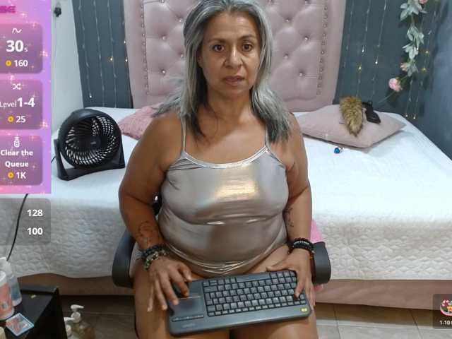 lalisha-96 live cam on BongaCams