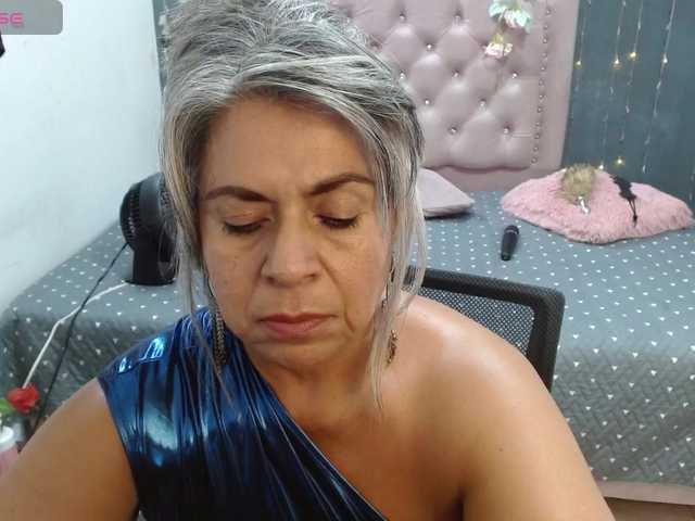 lalisha-96 live cam on BongaCams