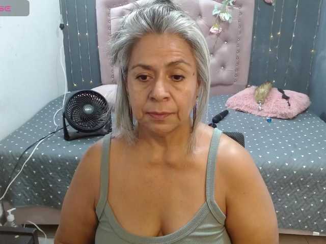 lalisha-96 live cam on BongaCams