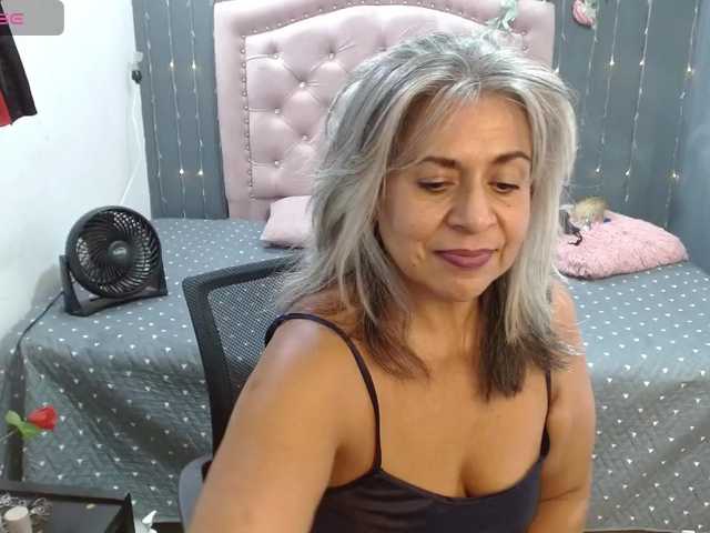 lalisha-96 live cam on BongaCams