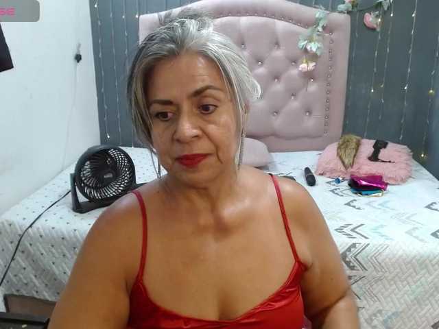 lalisha-96 live cam on BongaCams