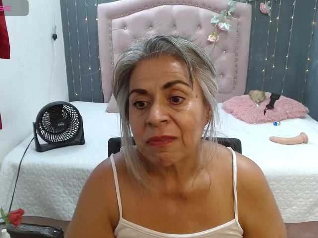 lalisha-96 live cam on BongaCams