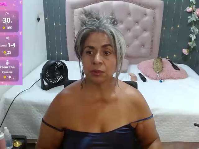 lalisha-96 live cam on BongaCams