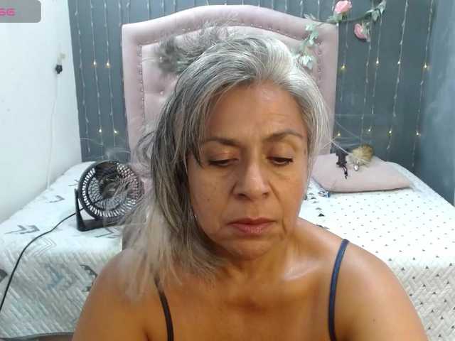 lalisha-96 live cam on BongaCams