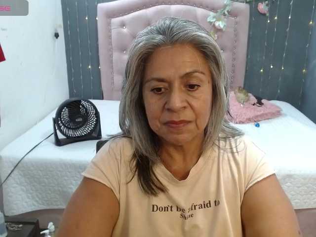 lalisha-96 live cam on BongaCams