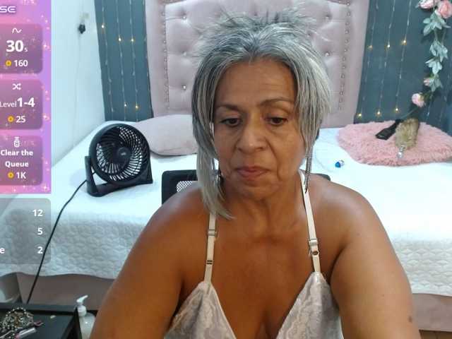 lalisha-96 live cam on BongaCams