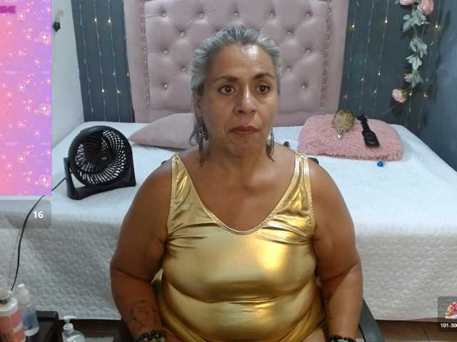 lalisha-96, en directo ahora en BongaCams