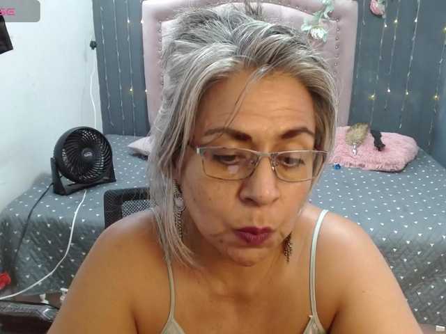 lalisha-96 Live Cam on BongaCams