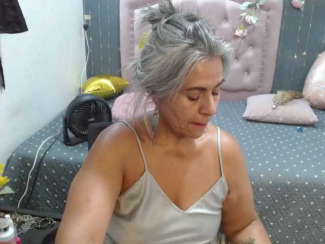 lalisha-96's BongaCams show and profile