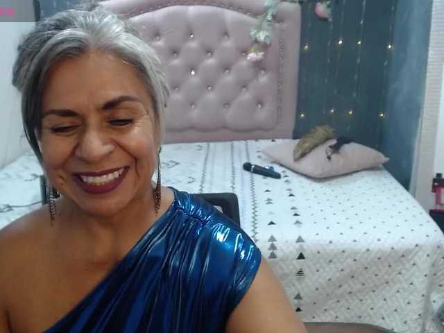 lalisha-96 live cam on BongaCams