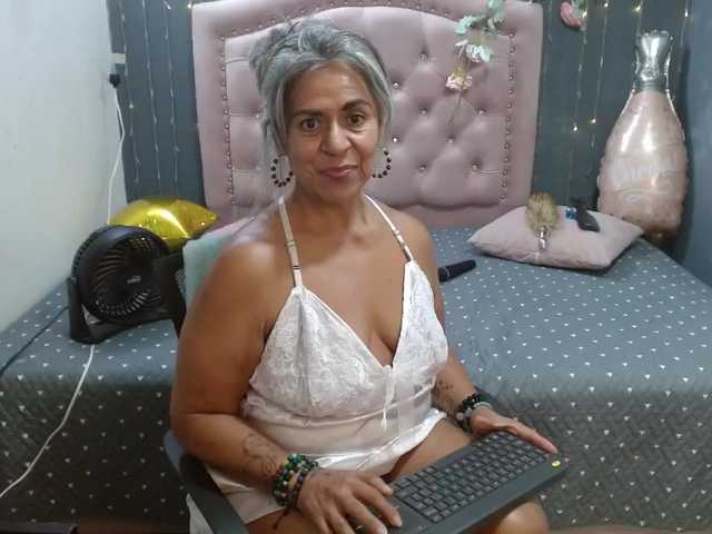 lalisha-96's BongaCams show and profile