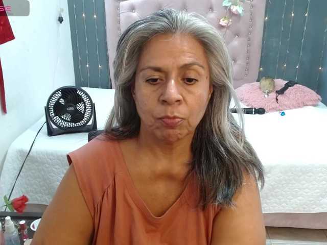 lalisha-96 live cam on BongaCams
