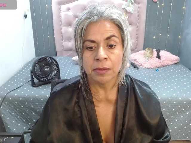 lalisha-96 live cam on BongaCams