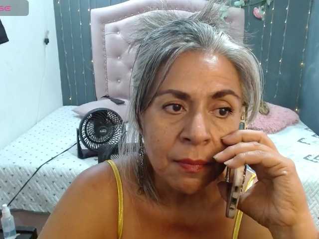 lalisha-96 live cam on BongaCams