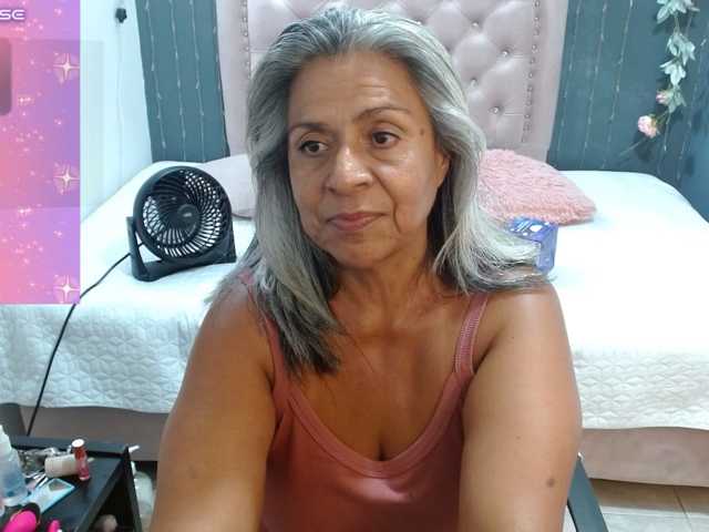 lalisha-96 live cam on BongaCams