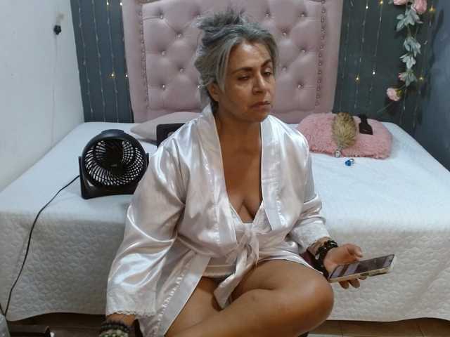 lalisha-96 live cam preview