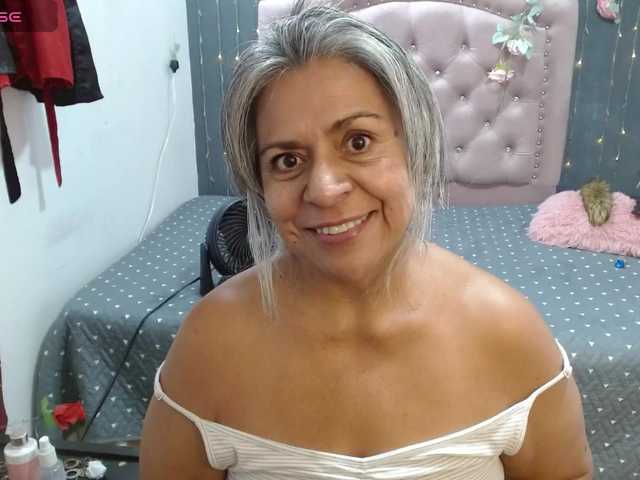 lalisha-96 live webcam show