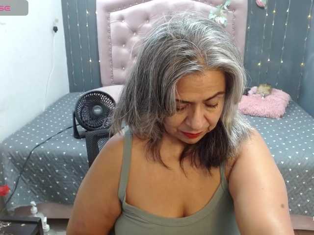 lalisha-96 live cam on BongaCams