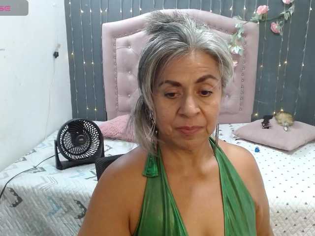 lalisha-96 live cam on BongaCams