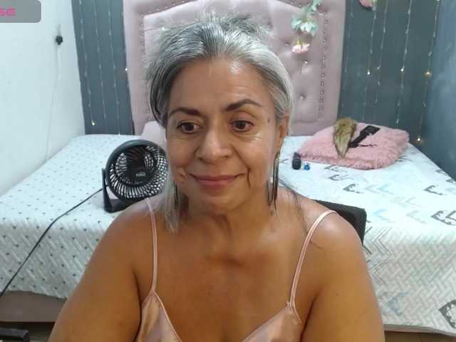 lalisha-96 live cam on BongaCams