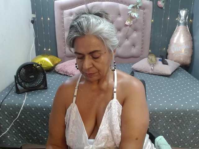 lalisha-96's BongaCams show and profile