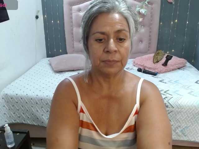 lalisha-96 live cam on BongaCams