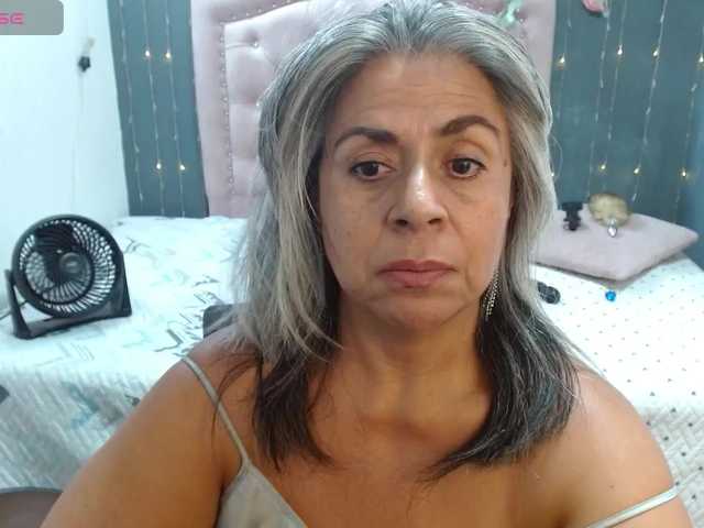 lalisha-96 live cam on BongaCams
