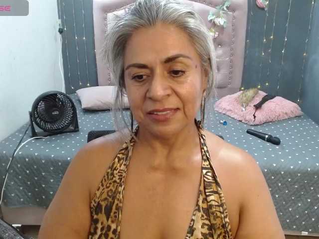 lalisha-96 live cam on BongaCams