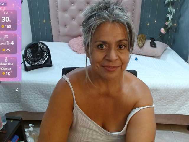 lalisha-96 live cam on BongaCams