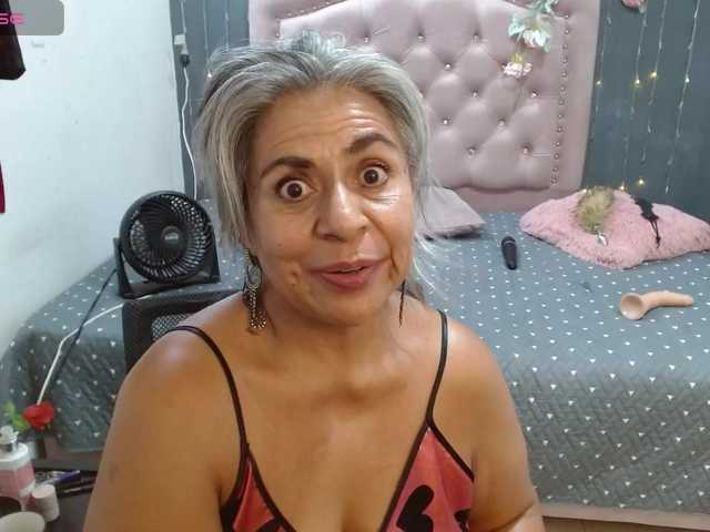 lalisha-96 live cam on BongaCams