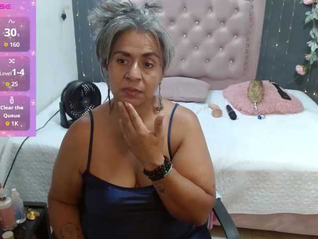 lalisha-96 live cam on BongaCams