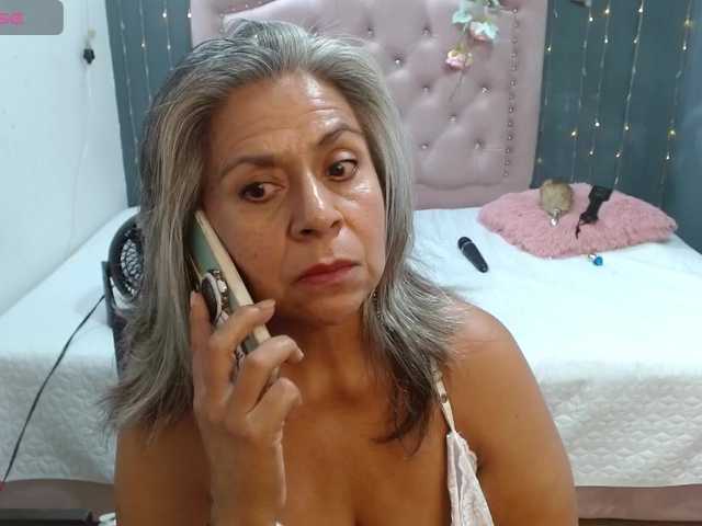 lalisha-96 live cam on BongaCams