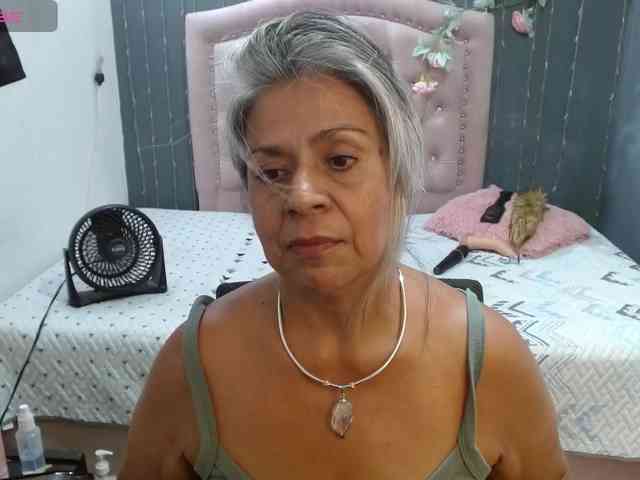 lalisha-96's live room