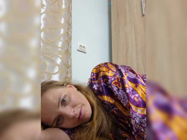 S-O-F-I-A live webcam show
