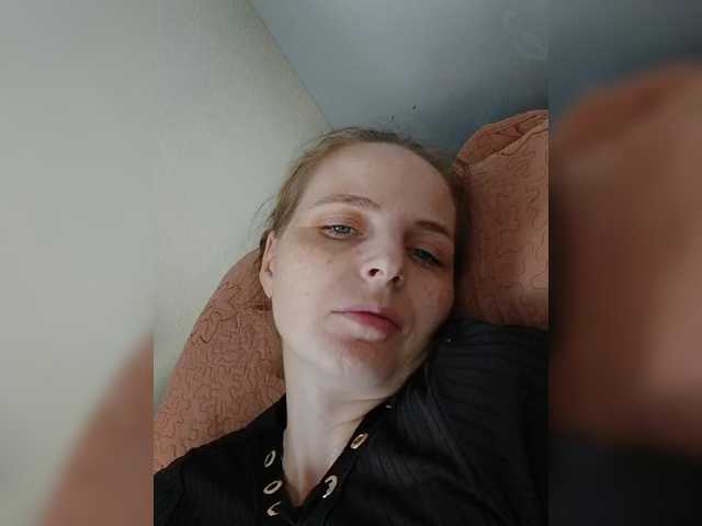 Lulu-Erotica live cam on BongaCams