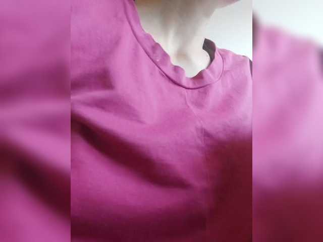 Lulu-Erotica live cam on BongaCams